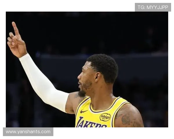 斯玛特今日表现出色教会黄蜂年轻球员防守的真谛